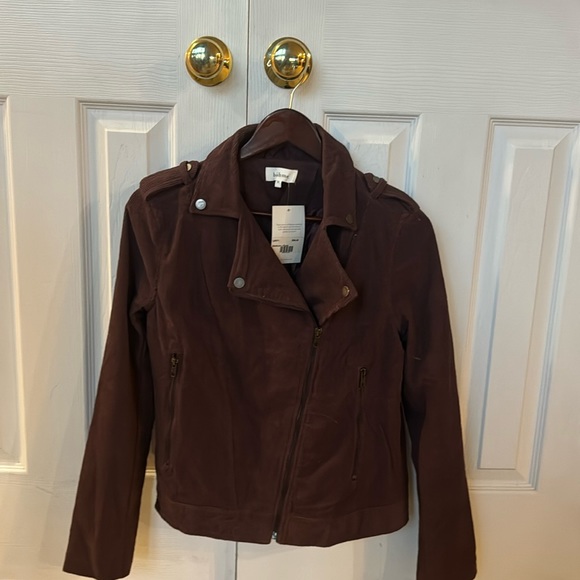 Jacket - Picture 1 of 3